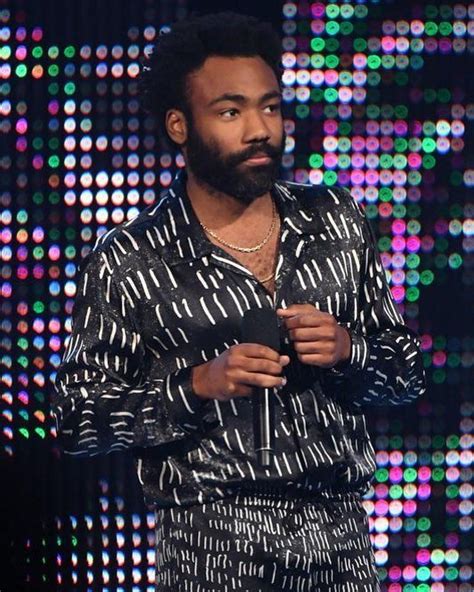 childish gambino bet awards 2018.